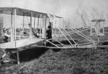 Kisah Sukses Orville dan Wilbur Wright, Perintis Penerbangan Modern 16 kisah sukses orville dan wilbur wright perintis penerbangan modern