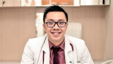 Biografi Dokter Gia Pratama: Pengalaman Koas dan Edukasi Medis