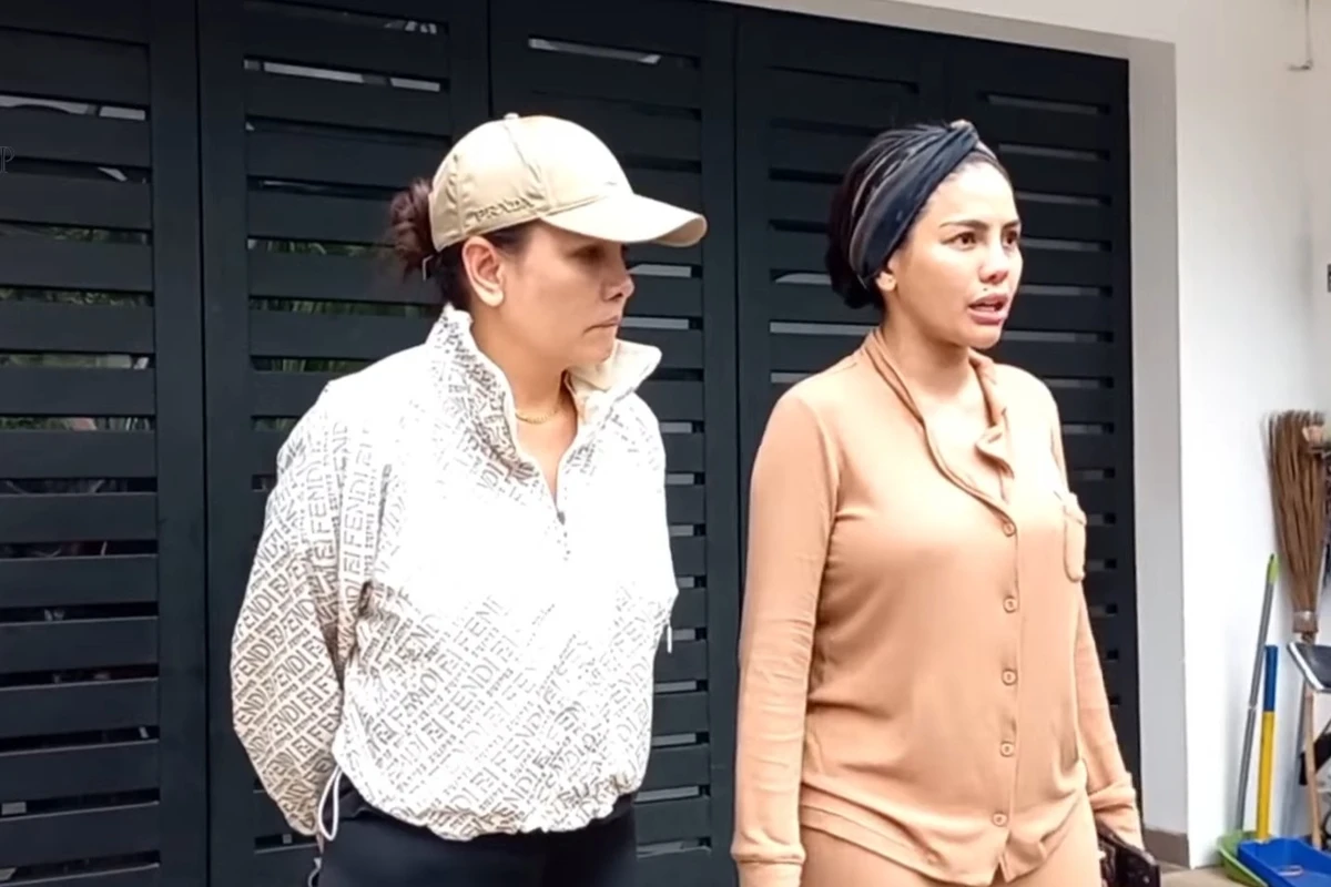 faq - Biografi Nikita Mirzani: Pengalaman Pesantren Gontor