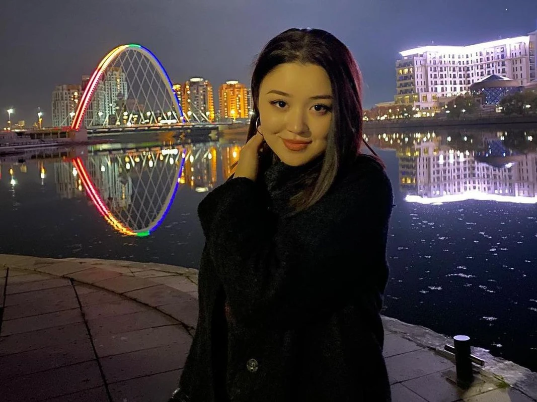 Biografi Dayana Kazakhstan: Kisah Viral dengan Fiki Naki